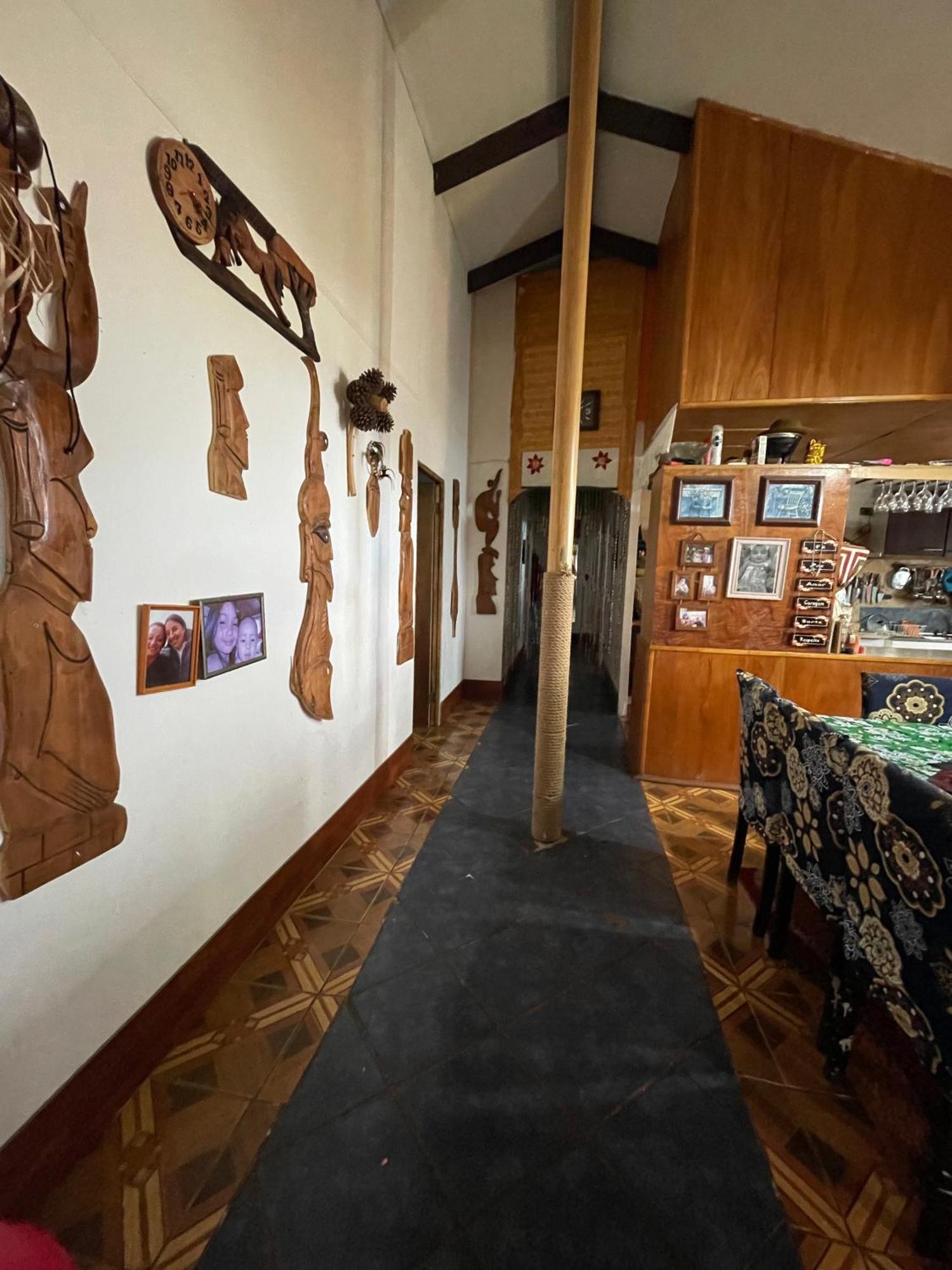 Pua vaenga Hostel Hanga Roa Bagian luar foto